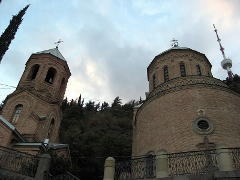 Tbilisis. Panteonas. Šv.Davido cerkvė